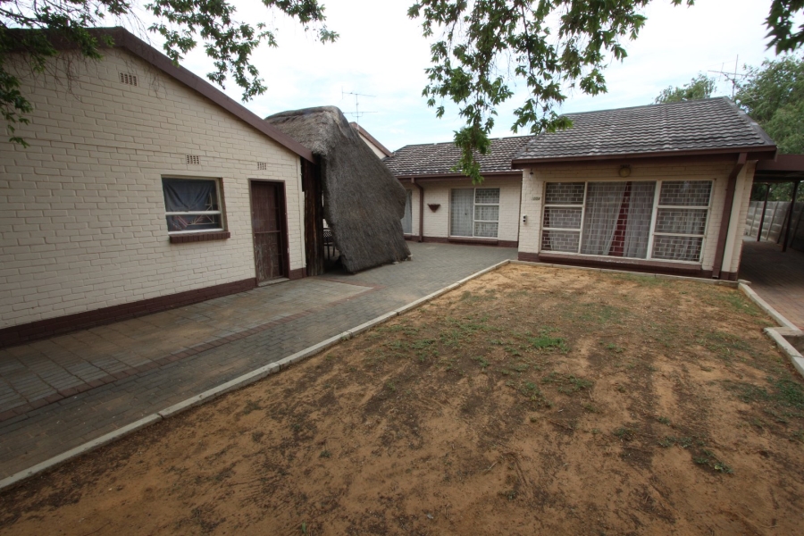  Bedroom Property for Sale in Bedelia Free State